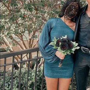 Hunter Green One sleeve dress